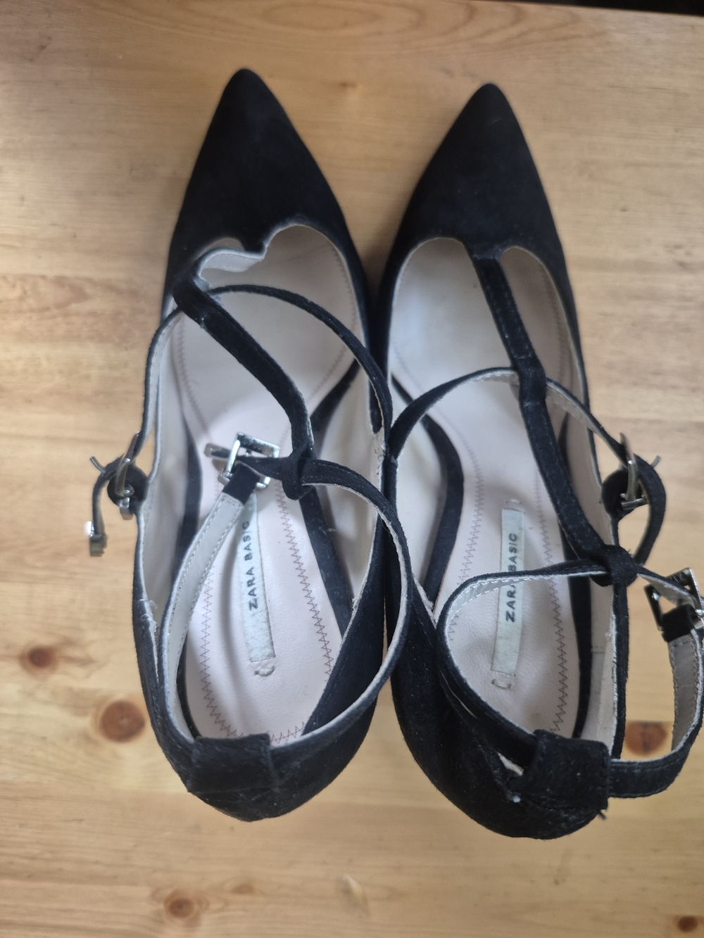 Zara Black Suede Pointed T-Strap Heels